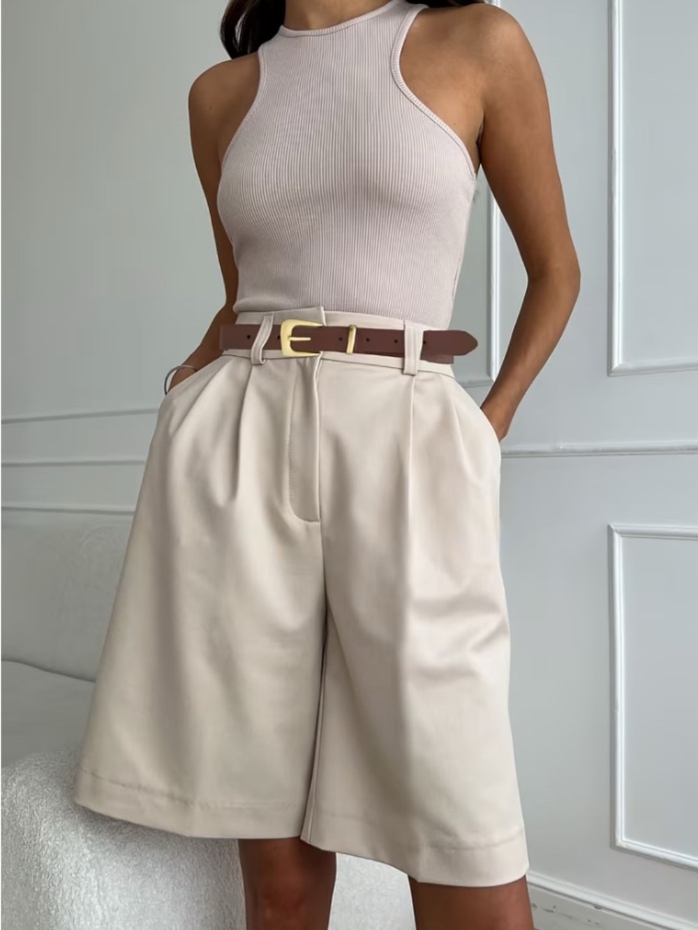 Women's High-Waist Cream Wide-Leg Shorts/Bermudas